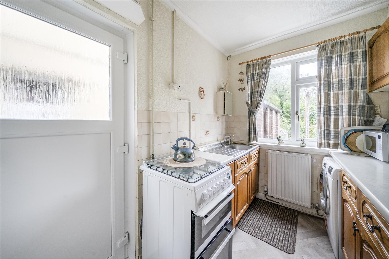 Heol Morlais, Trimsaran, Kidwelly, SA17 4DG